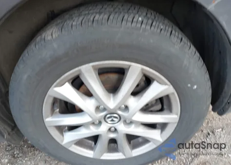 2018 Mazda Mazda3 Sport from USA, damaged, VIN 3MZBN1K76JM204341